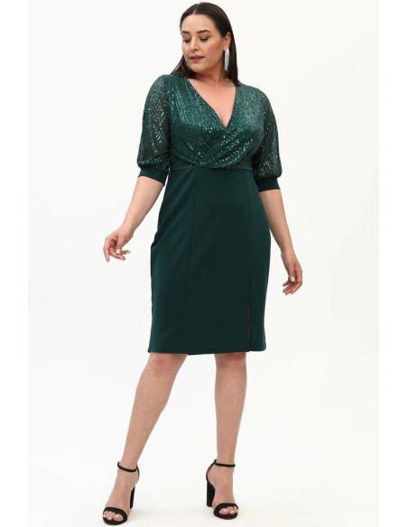 Зеленое платье с чешуей