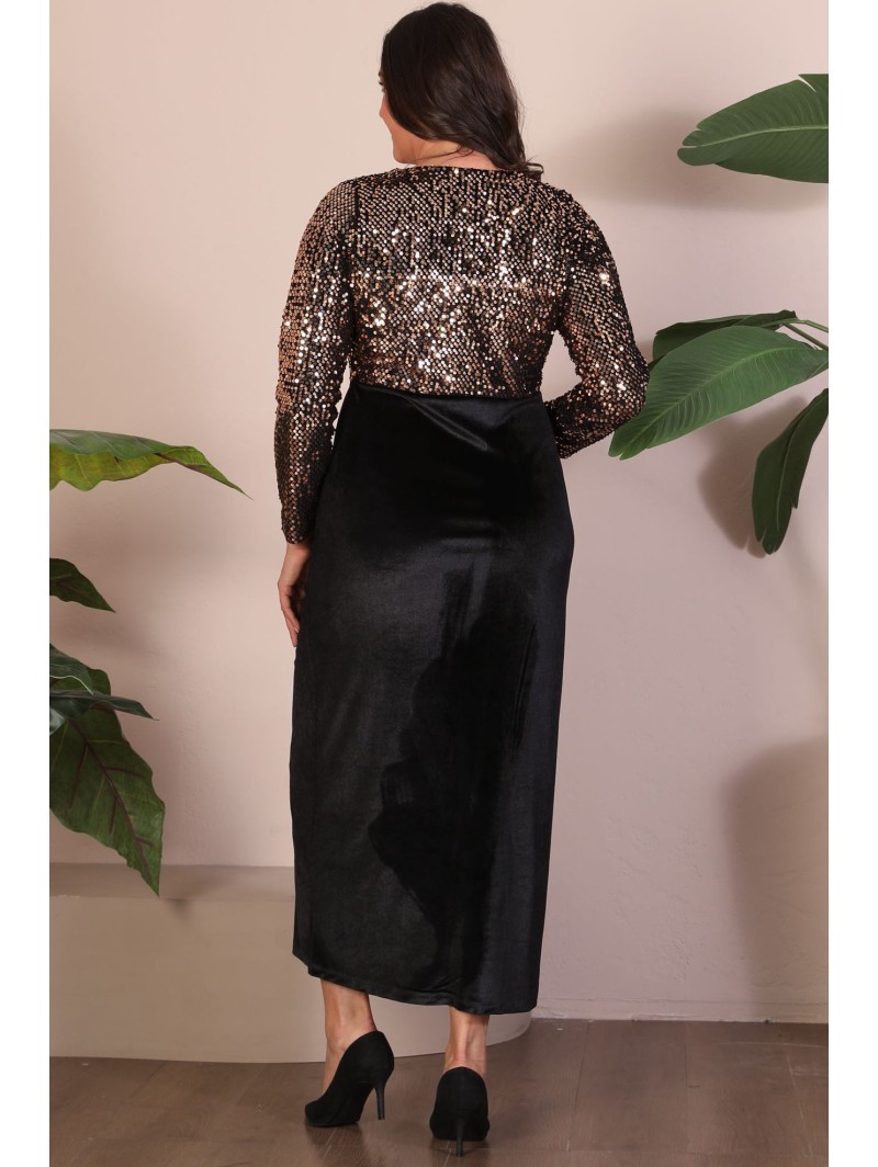 Велюровое платье с чешуей Велюровое платье с чешуей