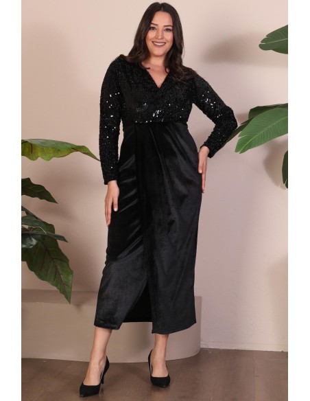 Veliūrinė suknelė su žvyneliais