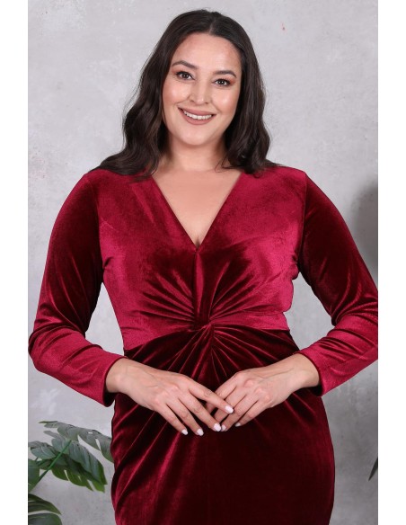 Длинное велюровое платье