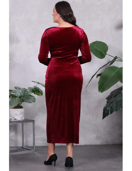 Длинное велюровое платье