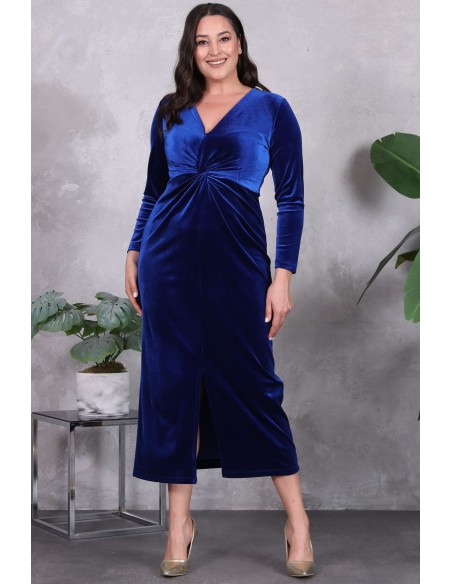 Длинное велюровое платье