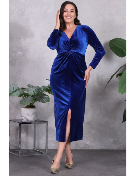 Длинное велюровое платье