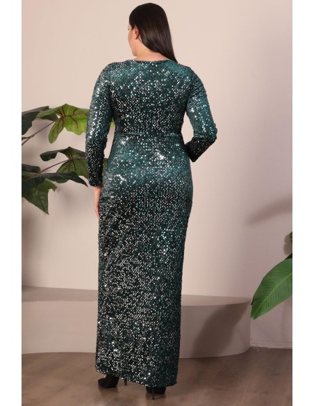 Pikk roheline soomustega kleit