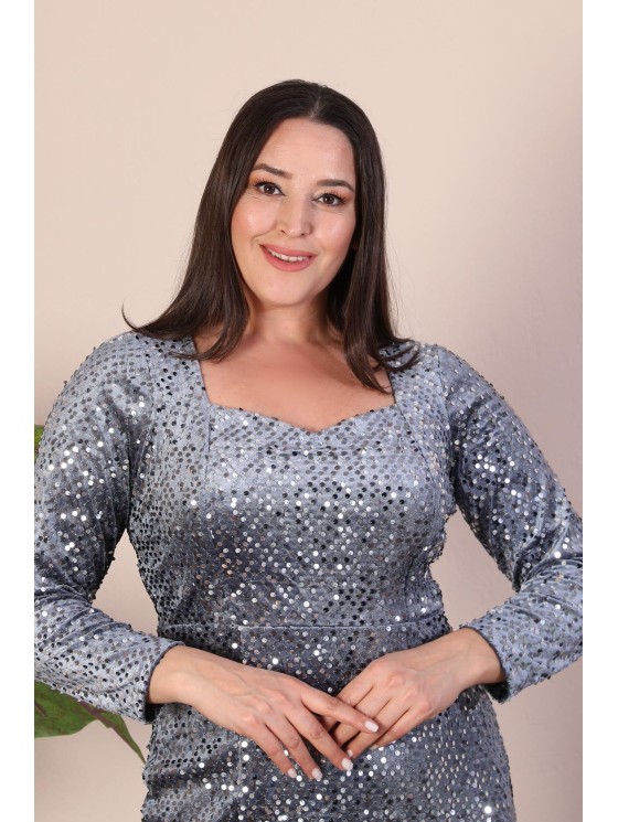 Ilga suknelė su žvyneliais 2