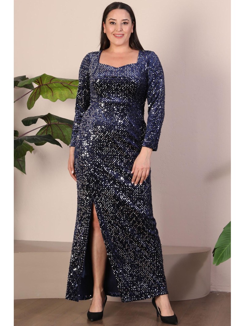 Ilga suknelė su žvyneliais