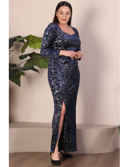 Gara kleita ar svariem