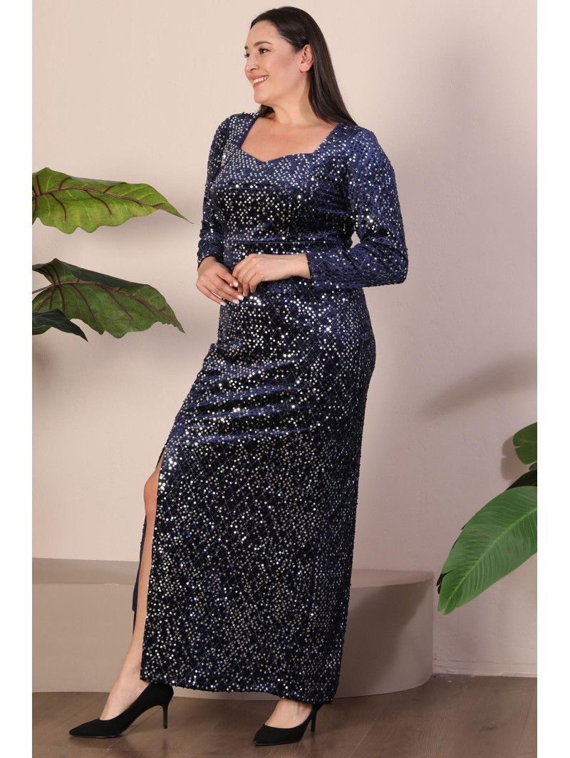 Gara kleita ar svariem