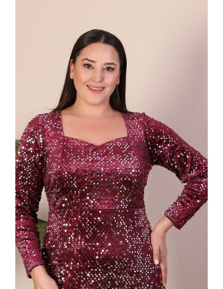 Gara kleita ar svariem