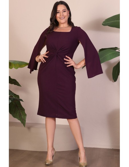 Фиолетовое платье