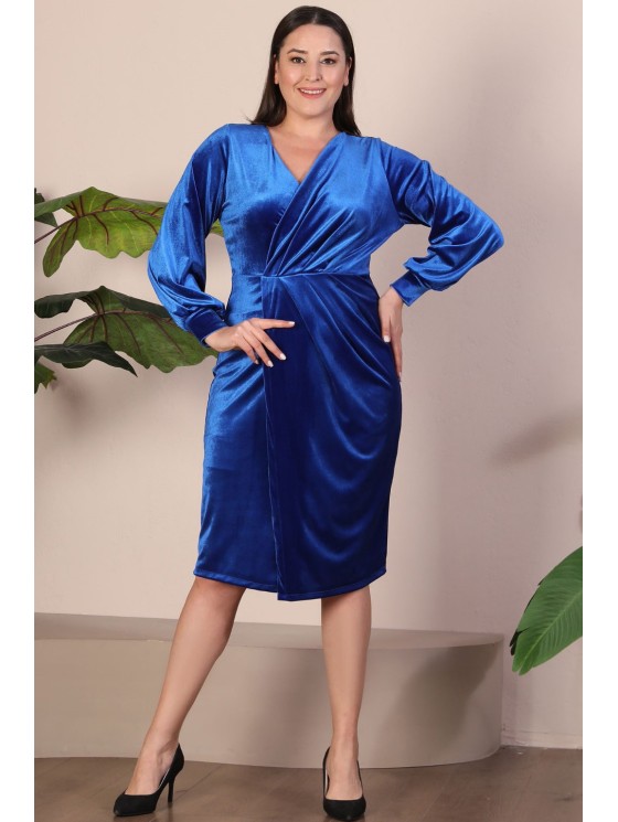 Велюровое платье с рюшами 2