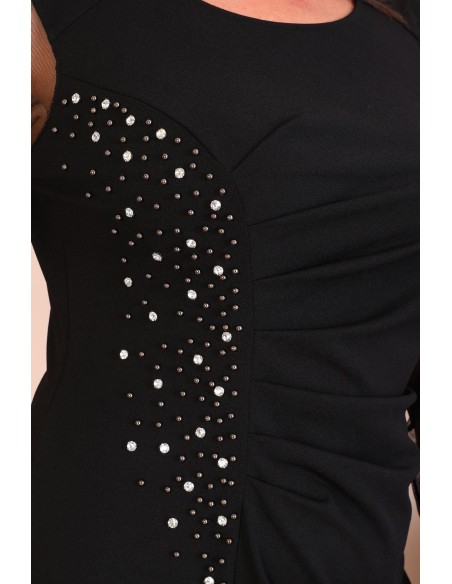 Черное платье