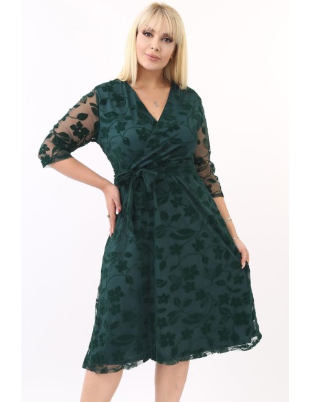 Темно-зеленое платье