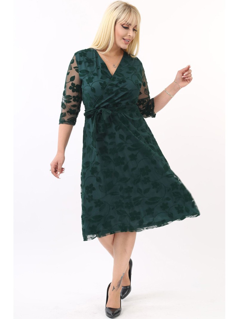 Tumši zaļa kleita Tumši zaļa kleita