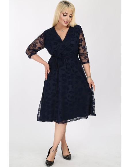 Темно-синее платье