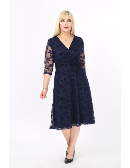 Темно-синее платье