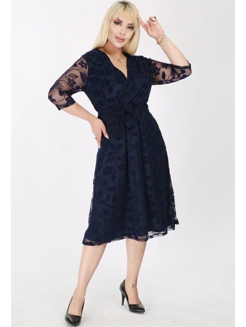 Tumesinine kleit Tumesinine kleit