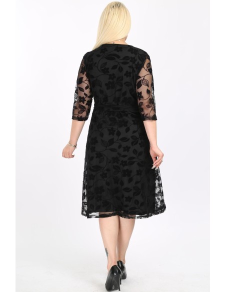 Черное платье