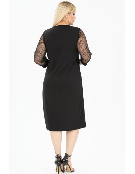 Juoda klasikinė suknelė