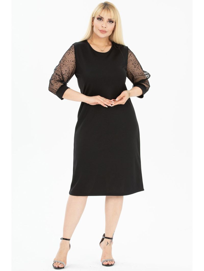 Juoda klasikinė suknelė Juoda klasikinė suknelė