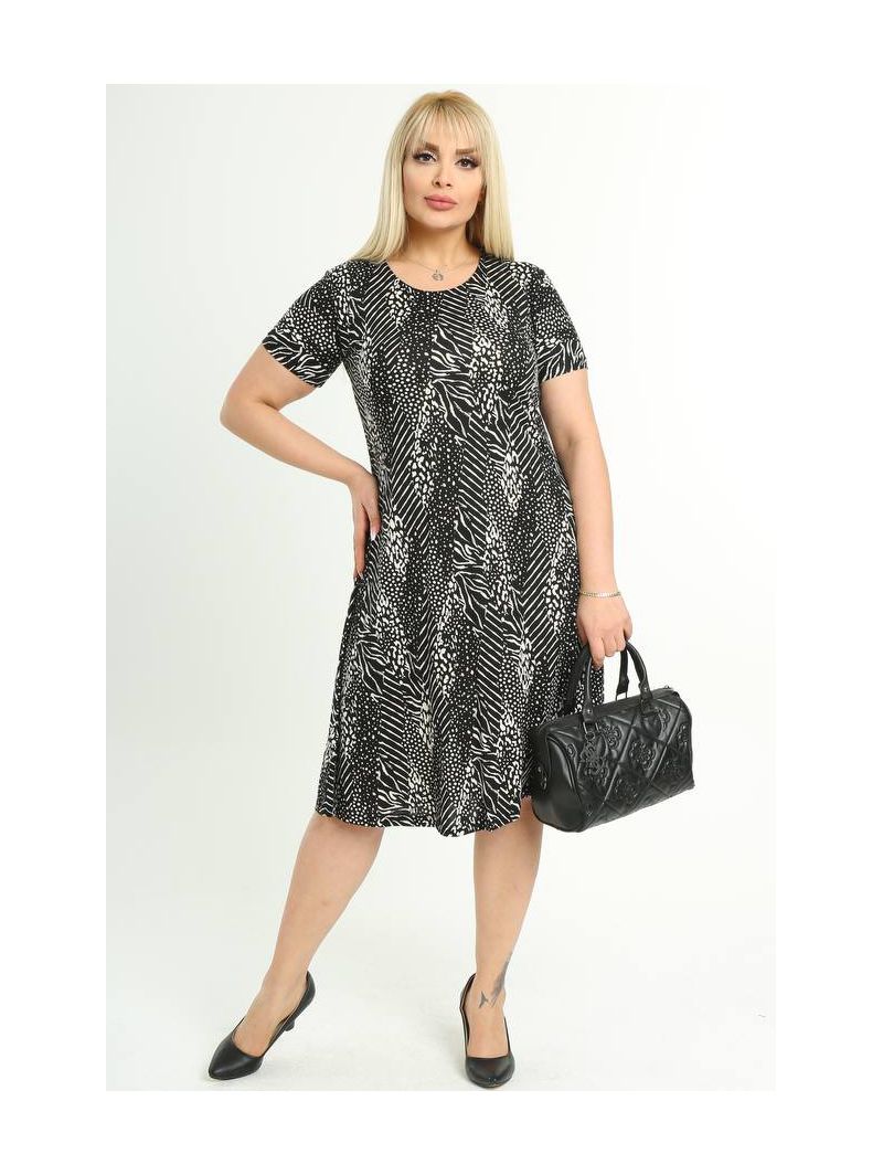 Suknelė trumpomis rankovėmis Suknelė trumpomis rankovėmis