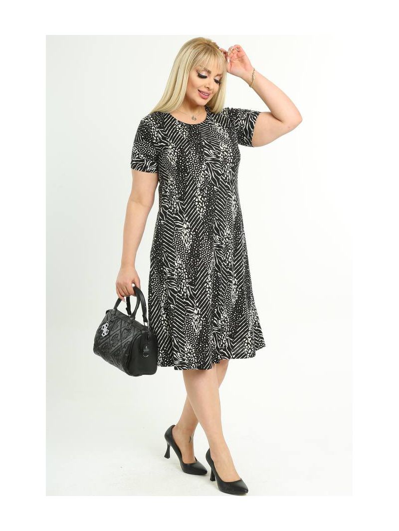 Suknelė trumpomis rankovėmis Suknelė trumpomis rankovėmis