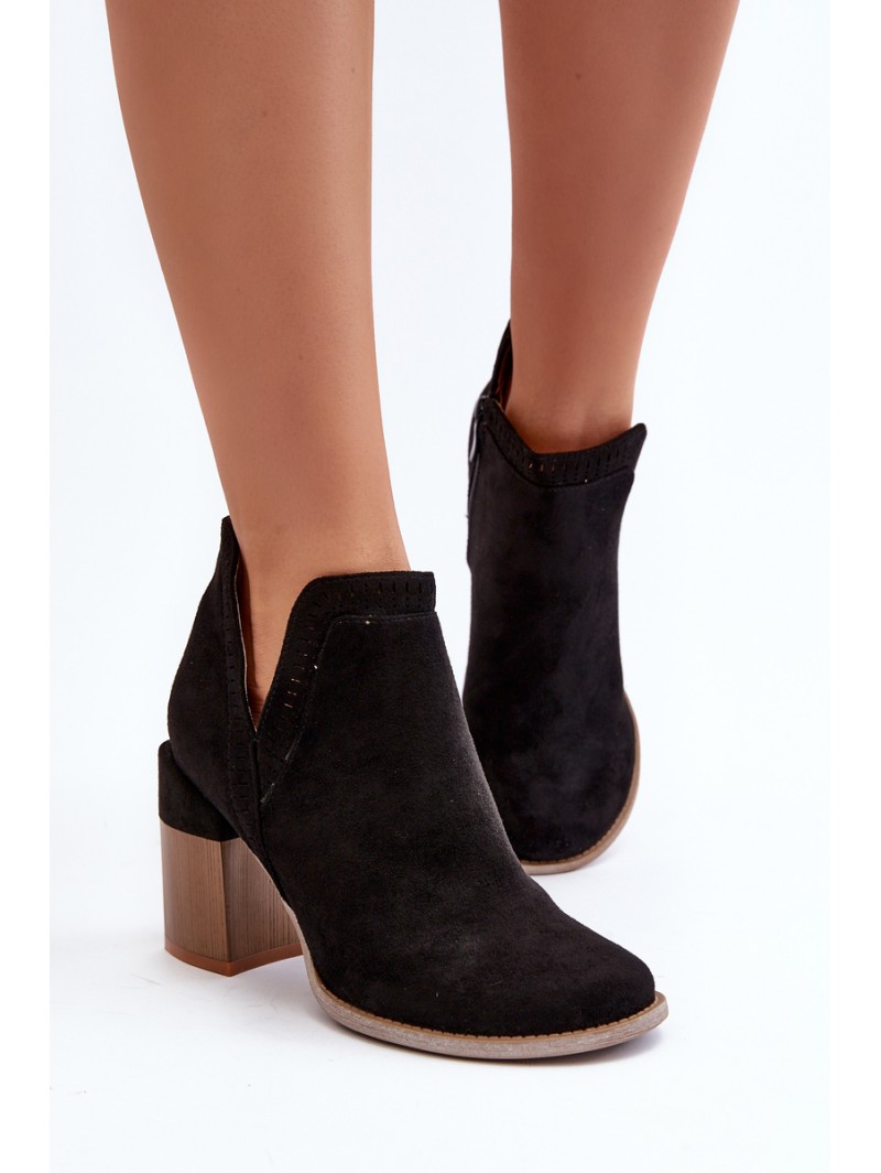 Ankle Boots on Chunky Heel with Cutout Black Jolnima