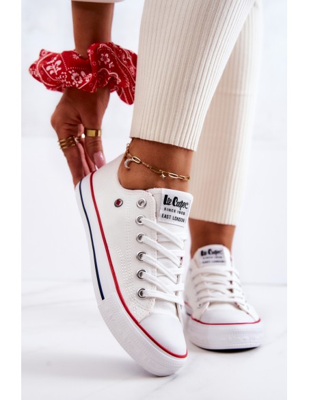 Women's Sneakers Lee Cooper LCW-22-31-0875L White
