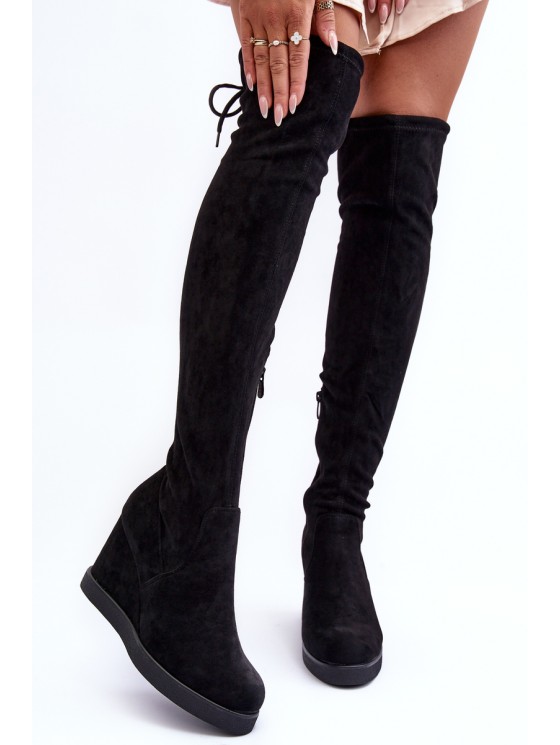 Suede Musketeer Boots on Platforms Black Mephal
