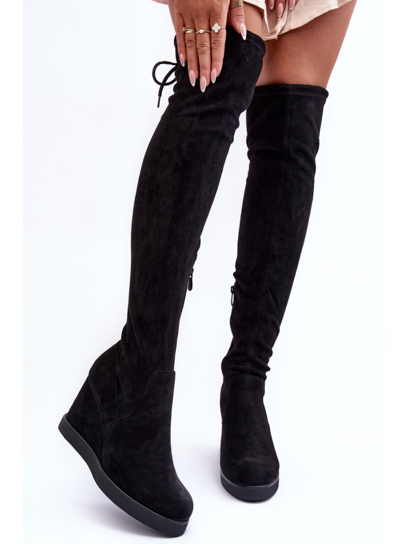 Suede Musketeer Boots on Platforms Black Mephal