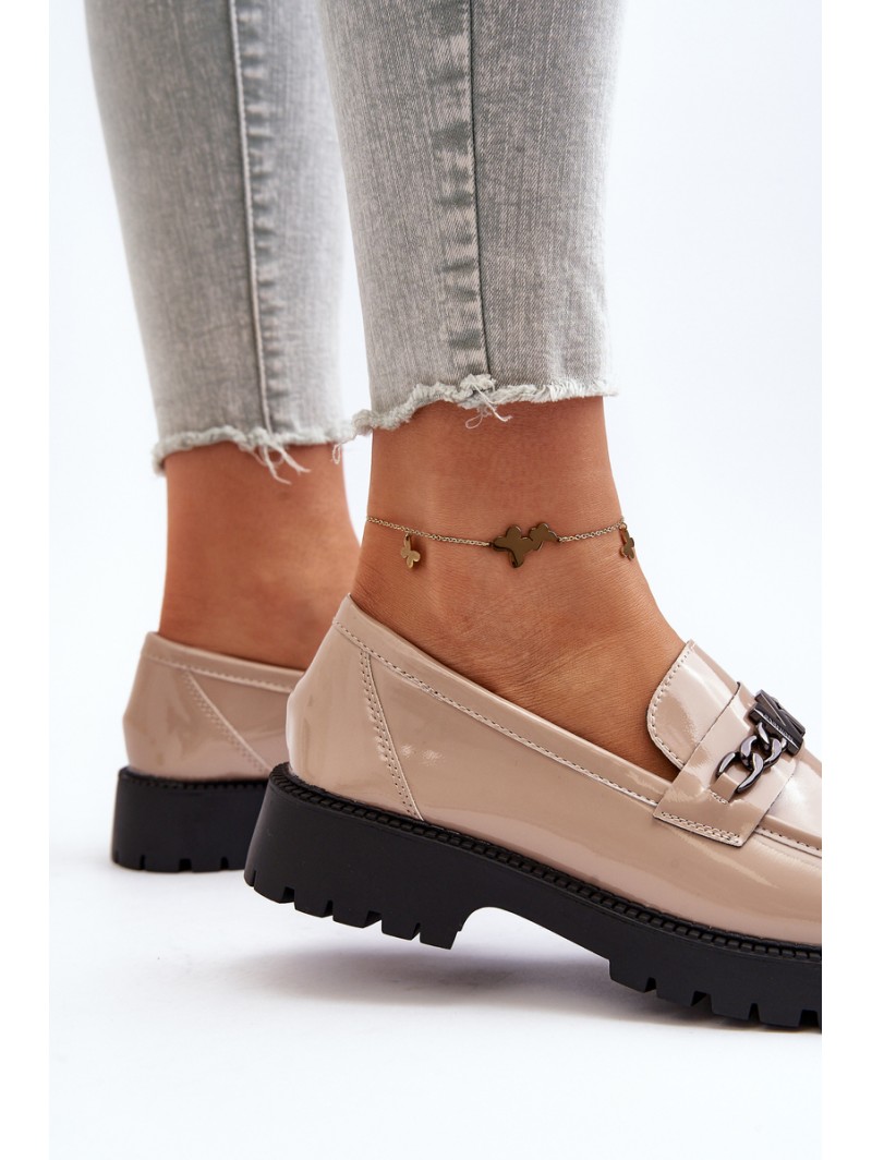 Moteriškos lakinės odos batai Moteriškos lakinės odos batai