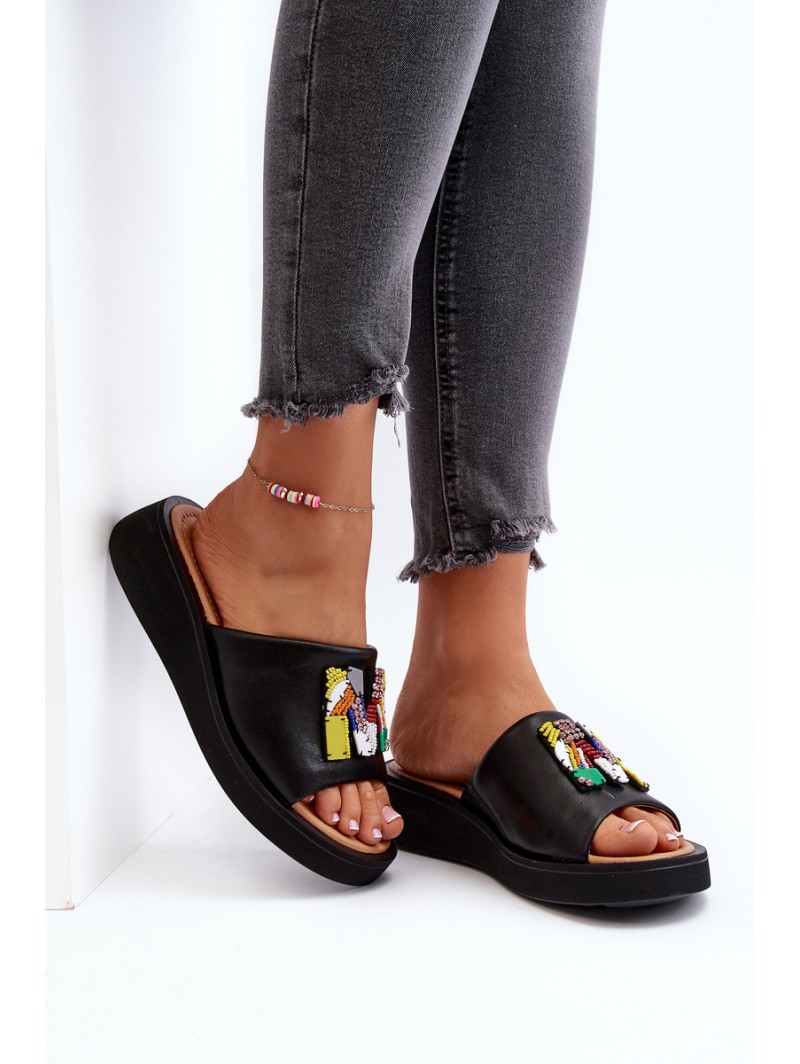Black Women's Leather Slippers With Ornament Asames