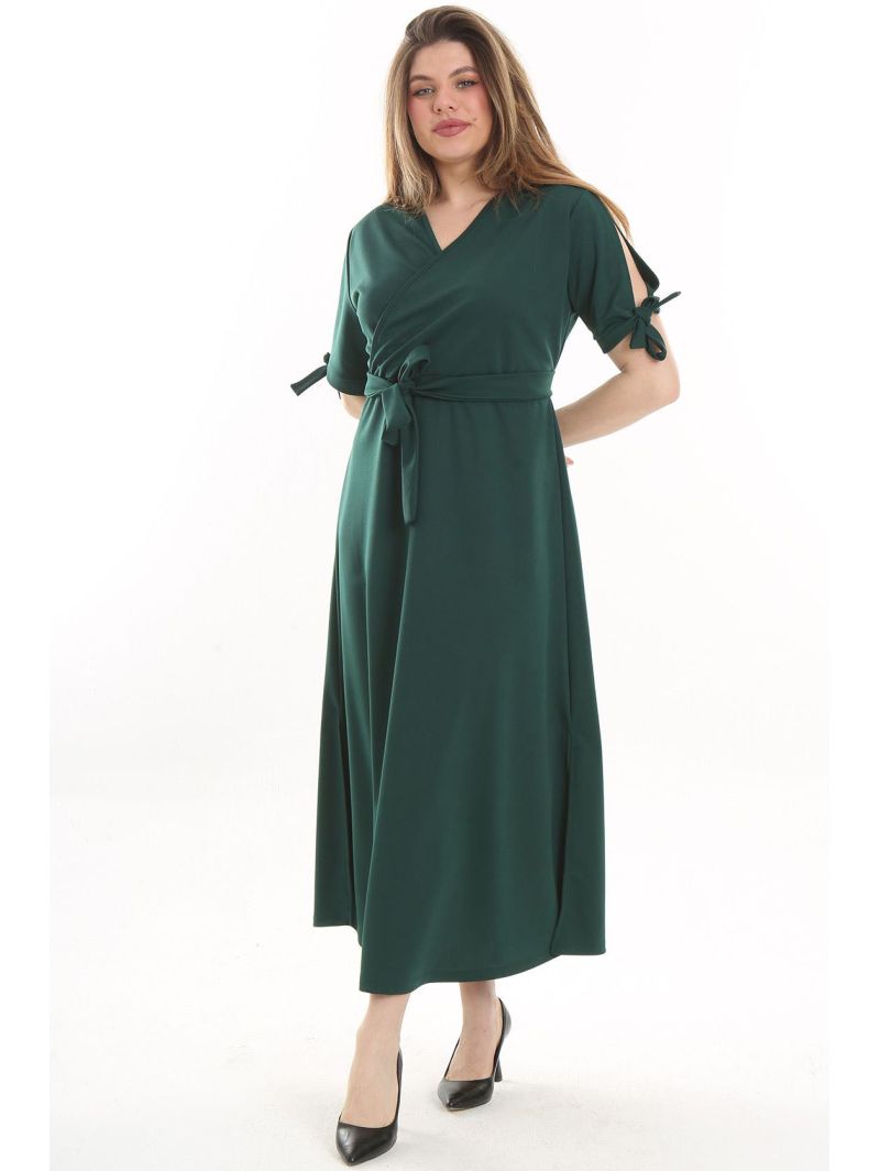 Ilga žalia suknelė Ilga žalia suknelė