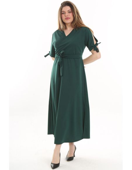 Длинное зеленое платье