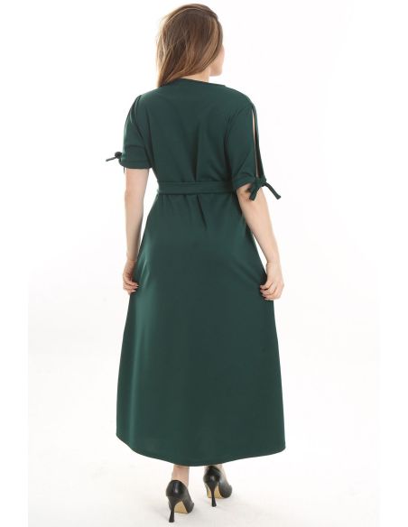 Длинное зеленое платье