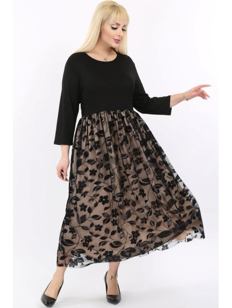 Kleita resnām sievietēm Kleita resnām sievietēm