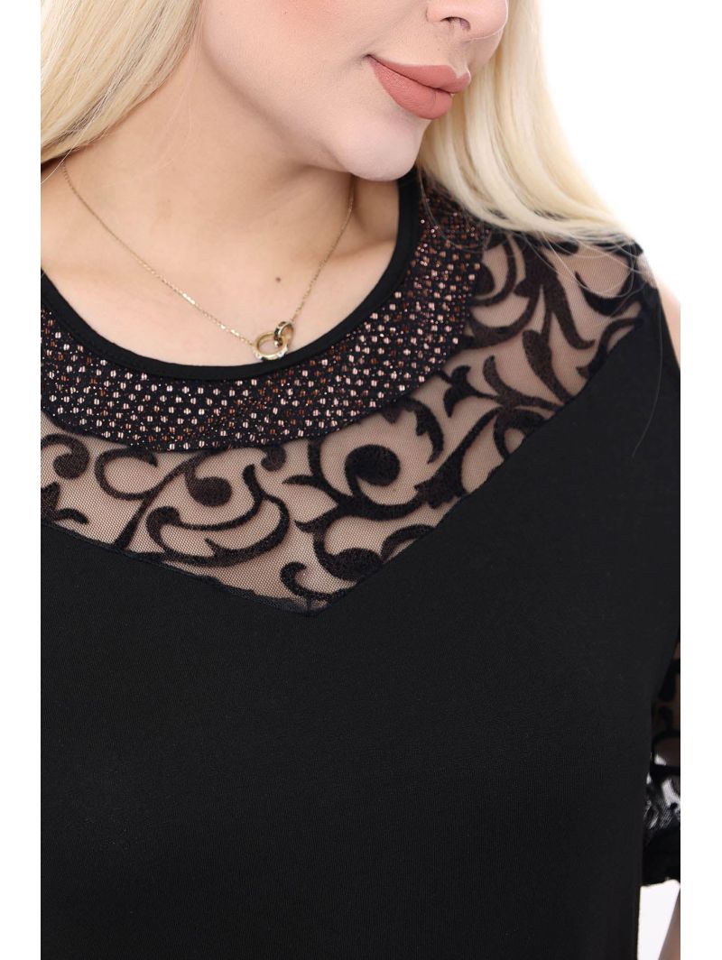 Черное платье больших размеров