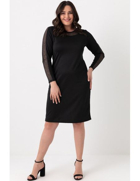 Juoda elegantiška suknelė