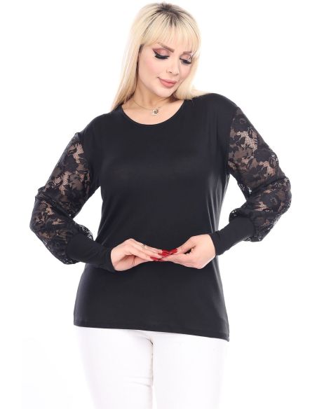 Элегантная черная блузка
