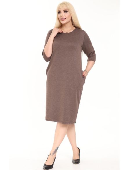 Pruun taskutega kleit