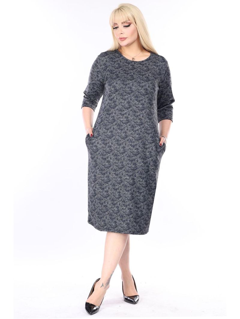 Klasikinio stiliaus suknelė Klasikinio stiliaus suknelė