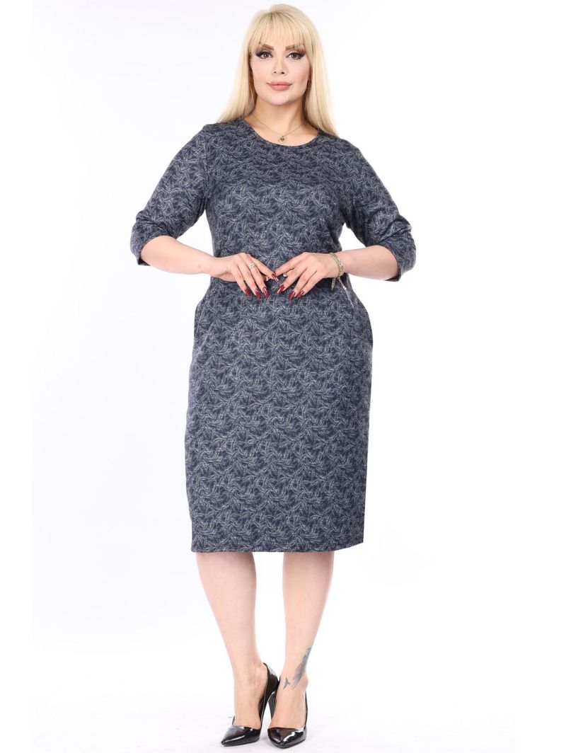 Klassikalises stiilis kleit