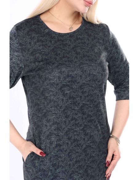 Klassikalises stiilis kleit