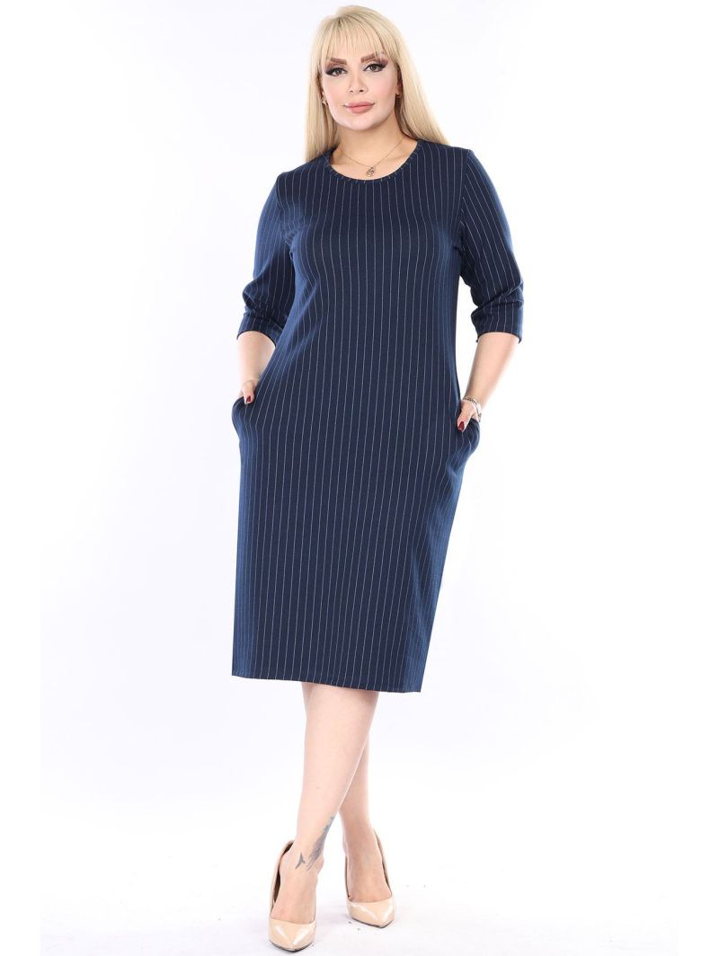 Полосатое платье с карманами