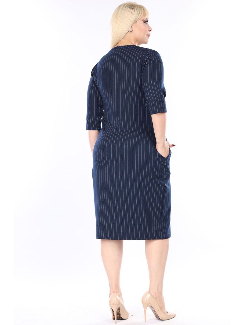 Svītraina kleita ar kabatām