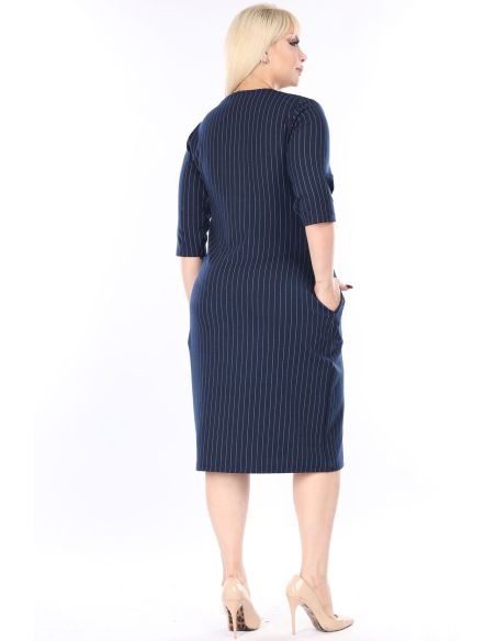 Dryžuota suknelė su kišenėmis