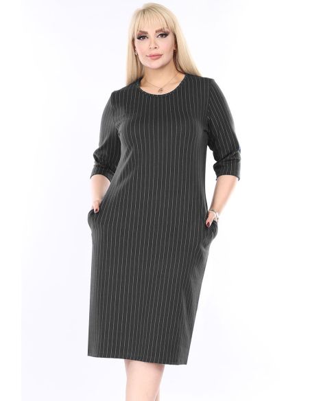 Juoda dryžuota klasikinė suknelė su kišenėmis