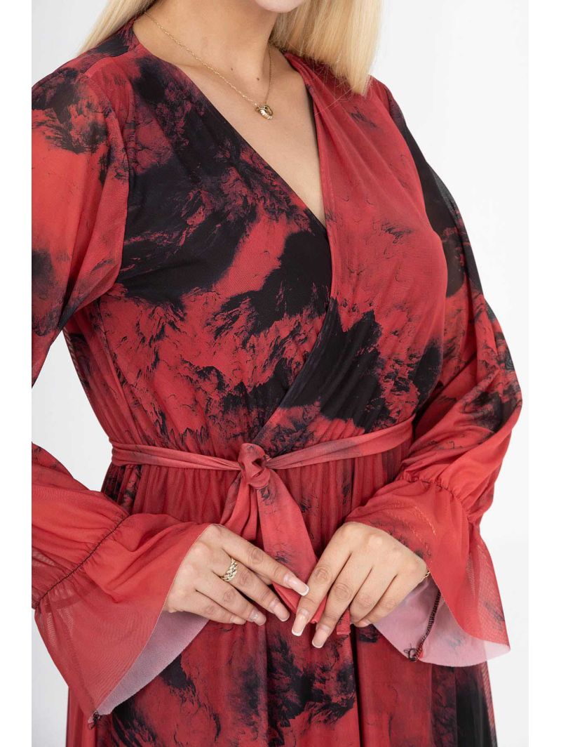 Полосатое платье с бретелем Полосатое платье с бретелем