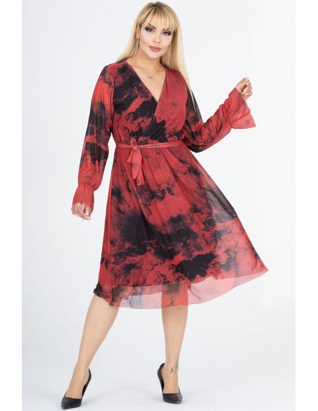 Полосатое платье с бретелем