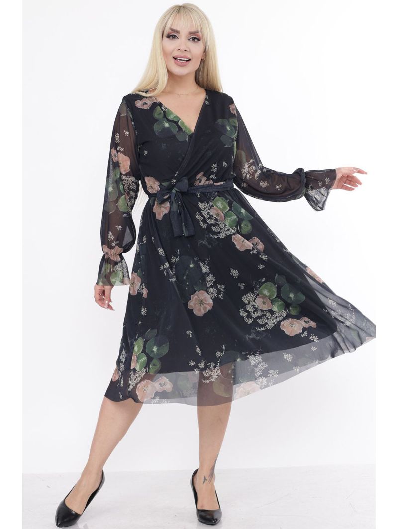 Ziedu kleita ar lenciņu